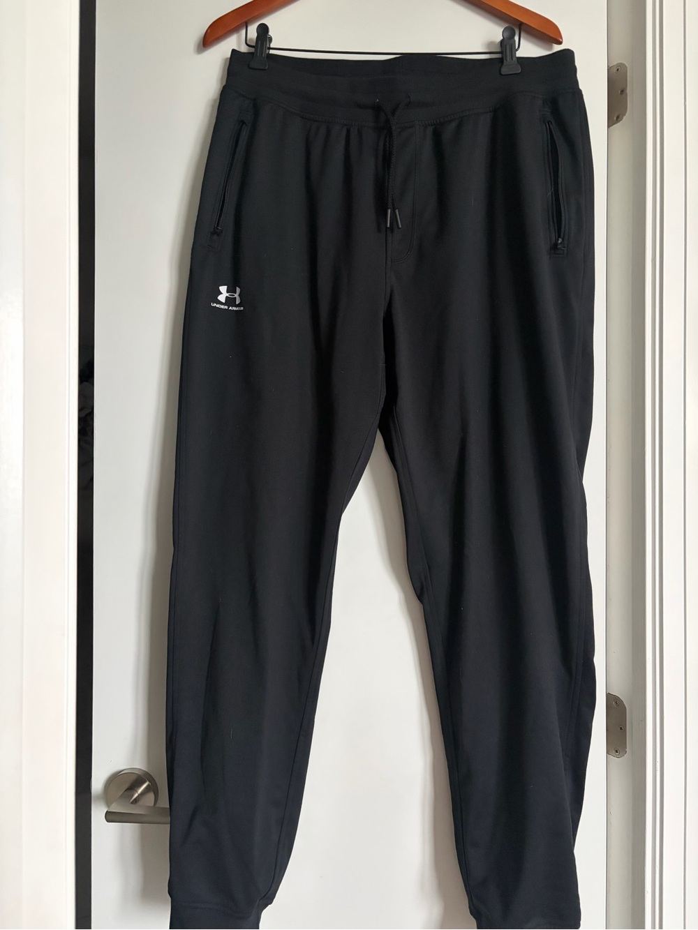 Under Armour Black Men’s Athletic Joggers with Zippered Pockets
